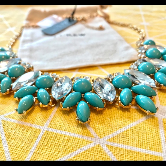 ❤️HOST PICK❤️J. Crew Statement Bib Necklace NEW - Picture 3 of 5
